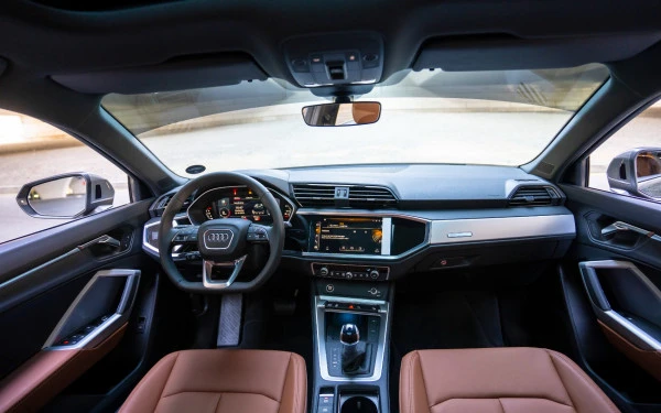  Grey Audi Q3 Sportback Photo 