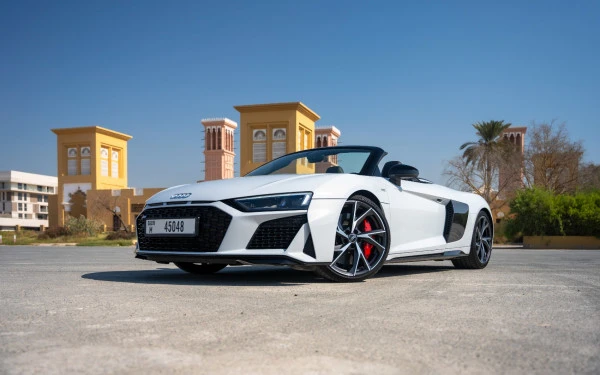 White Audi R8 Spyder Photo 